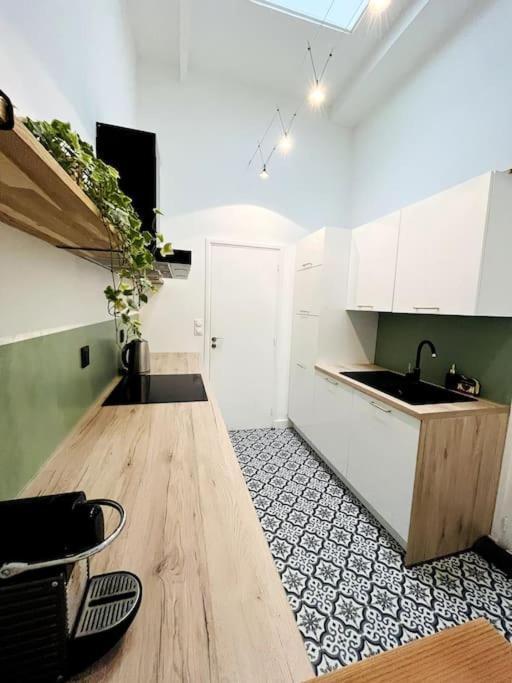 Le Petit Nid D'Aline, Hyper-Centre, Parking Prive Apartment Arras Exterior photo